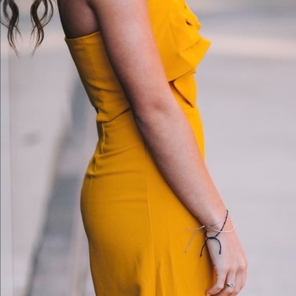 Yellow Ilovelucca jumper - Picture 2 of 2